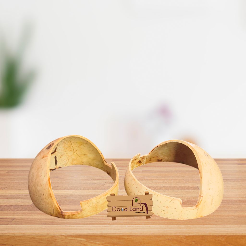 CocoLand Coconut Shell Mobile Holder