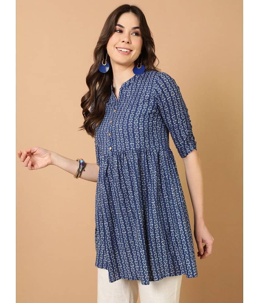 Antaran Cotton Printed Straight Women's Kurti - Blue ( Pack of 1 ) view 2