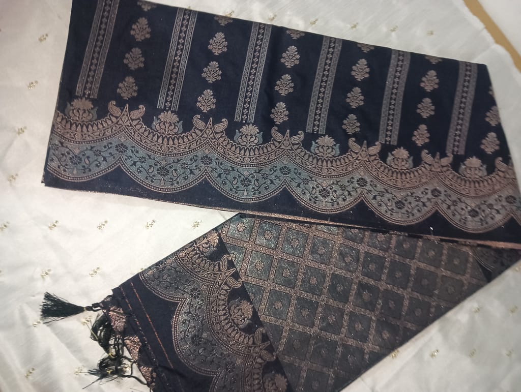 Banaras silk saree view 2