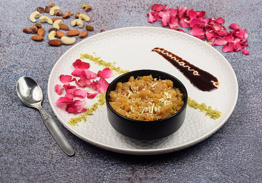 Moong dal halwa [150 gm]