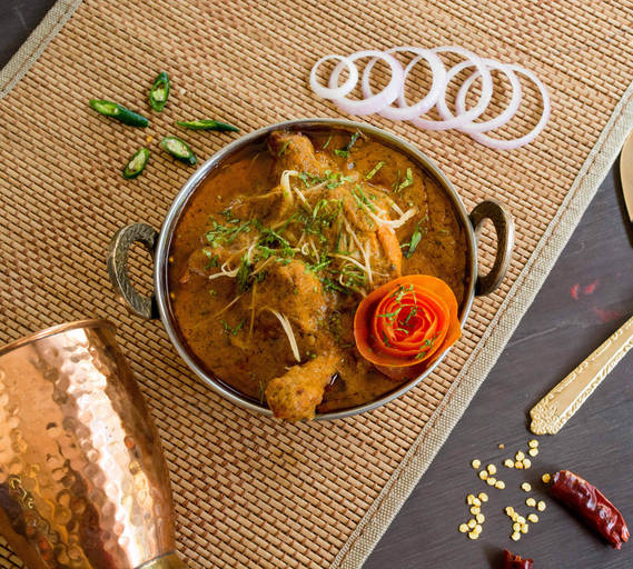Chicken korma (bone)