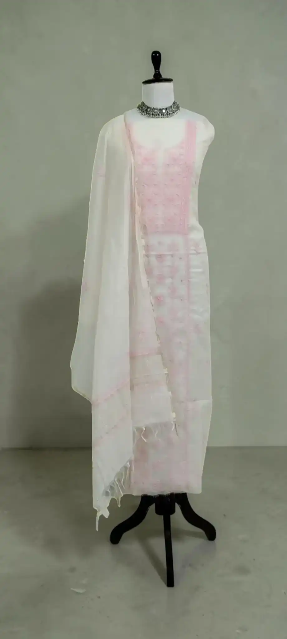 Hand-Embroidered Lucknow Chikankari Mul Cotton Unstitched Dress Material