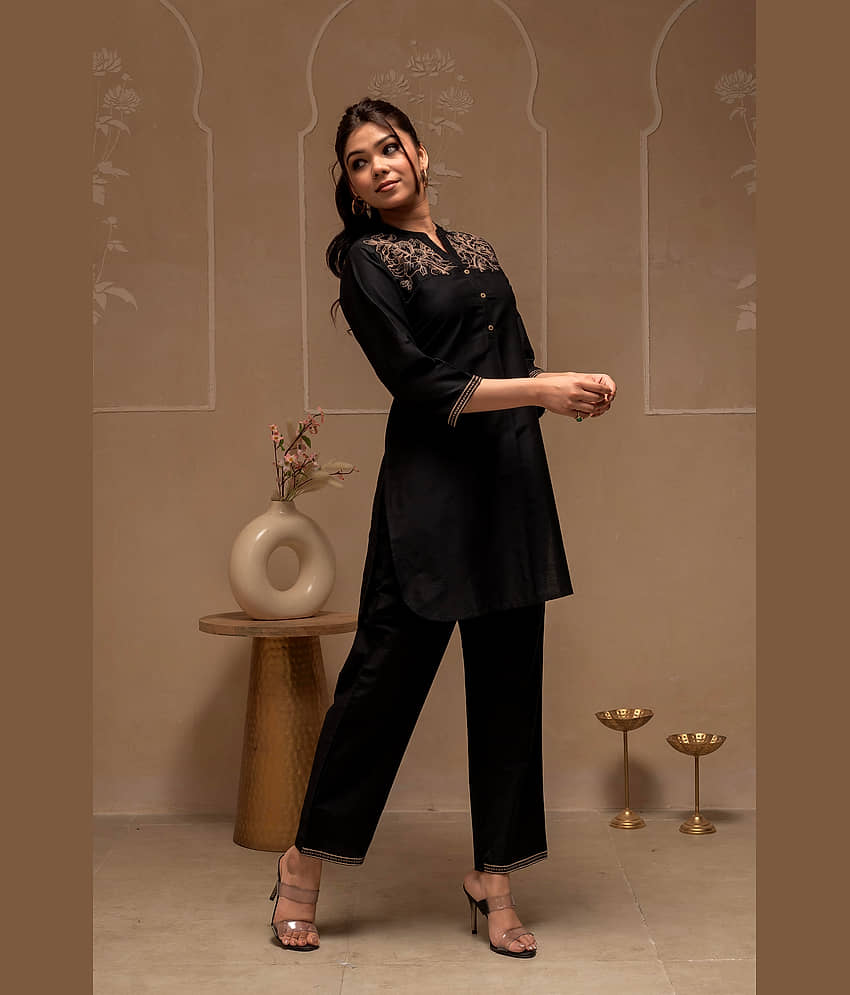 Juniper Women Tunic With Trousers Co-Ord Set ( Black ) view 2