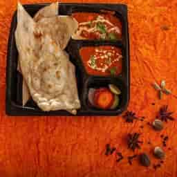 Butter Kulcha (2 Nos) + Mushroom Masala (half)