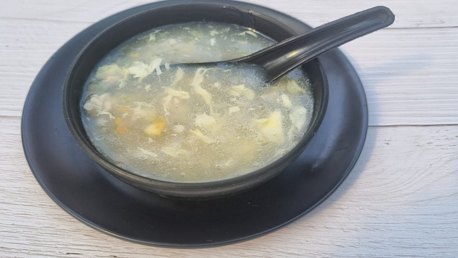 Sweet corn chicken soup