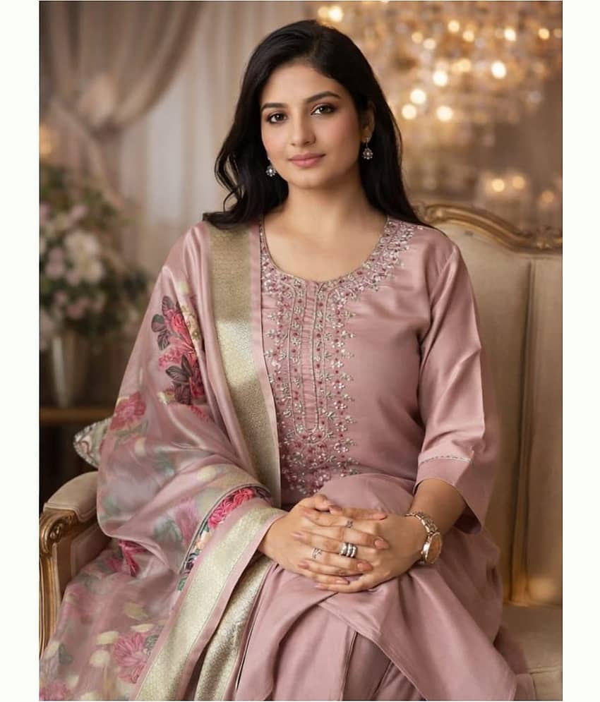 Radhe Enterprise Women Rayon Embroidered Straight Kurti With Pants ( Peach )