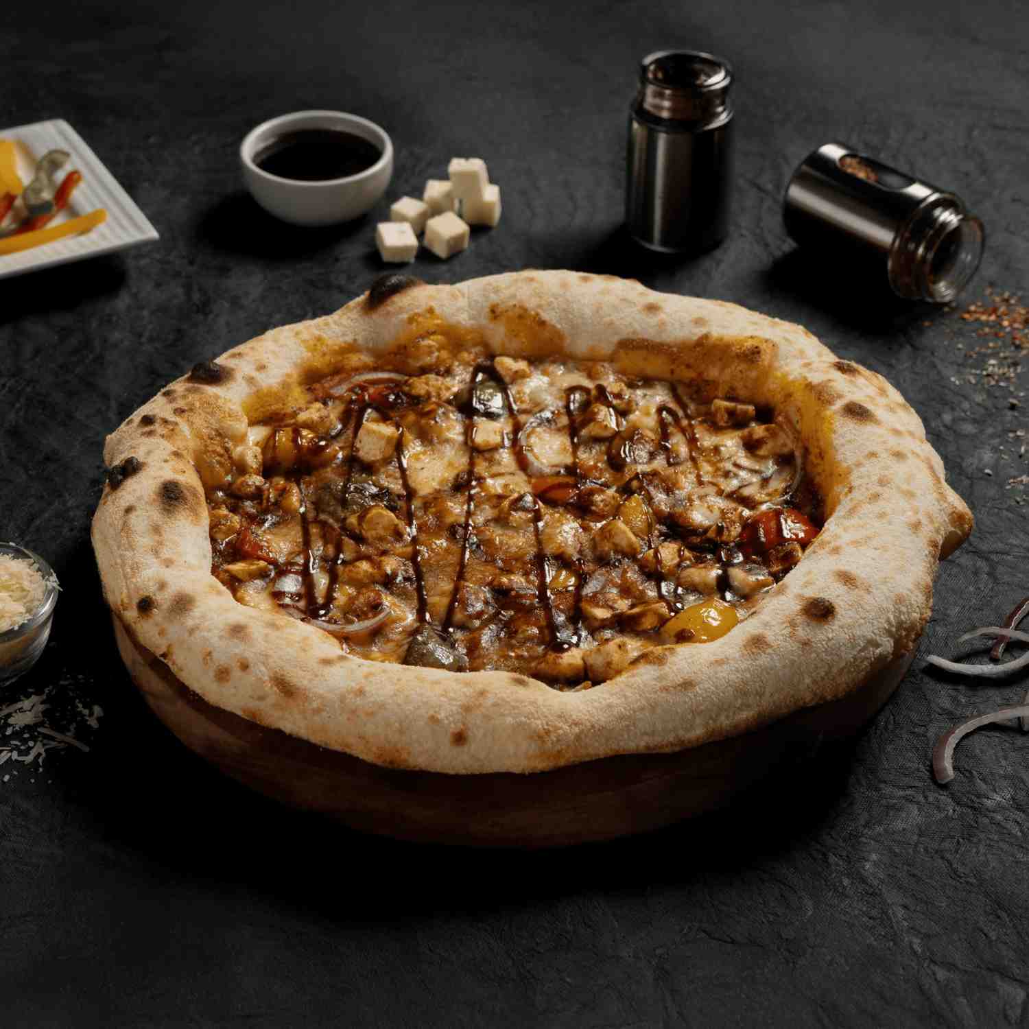 Barbeque Paneer Pizza