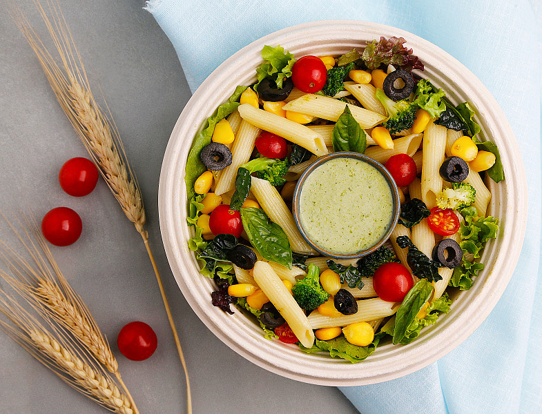 Basil pesto pasta salad