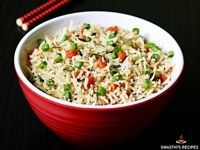 Classic Veg Fried Rice (650) Ml