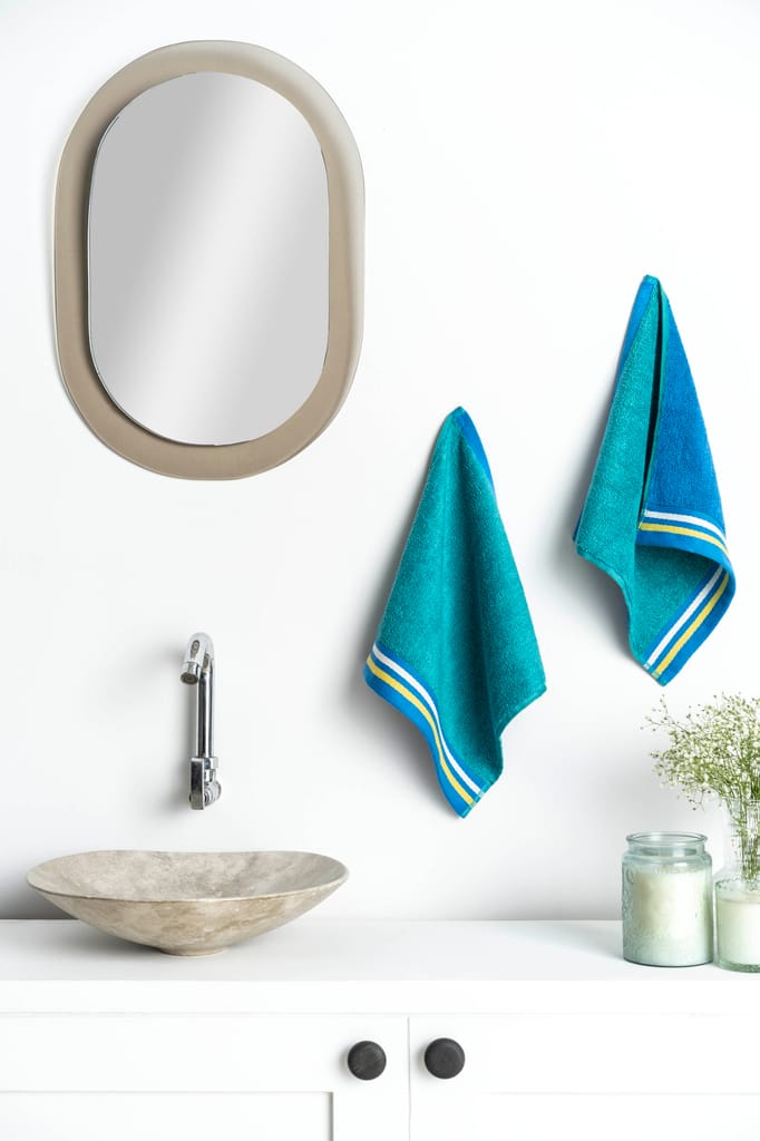 DDecor 100% Premium Cotton Face Towel | Plain Dual Color 500TC | Zero Twist with High Absorbency | Perfect for Everyday Use | Zest Collection | 30 CM X 30 CM
