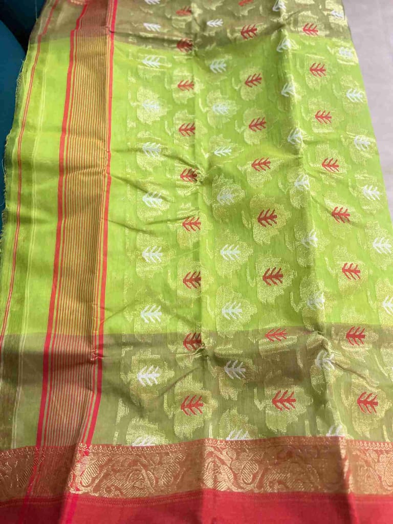 Tant Bengal Handloom Buti Cotton Saree view 2