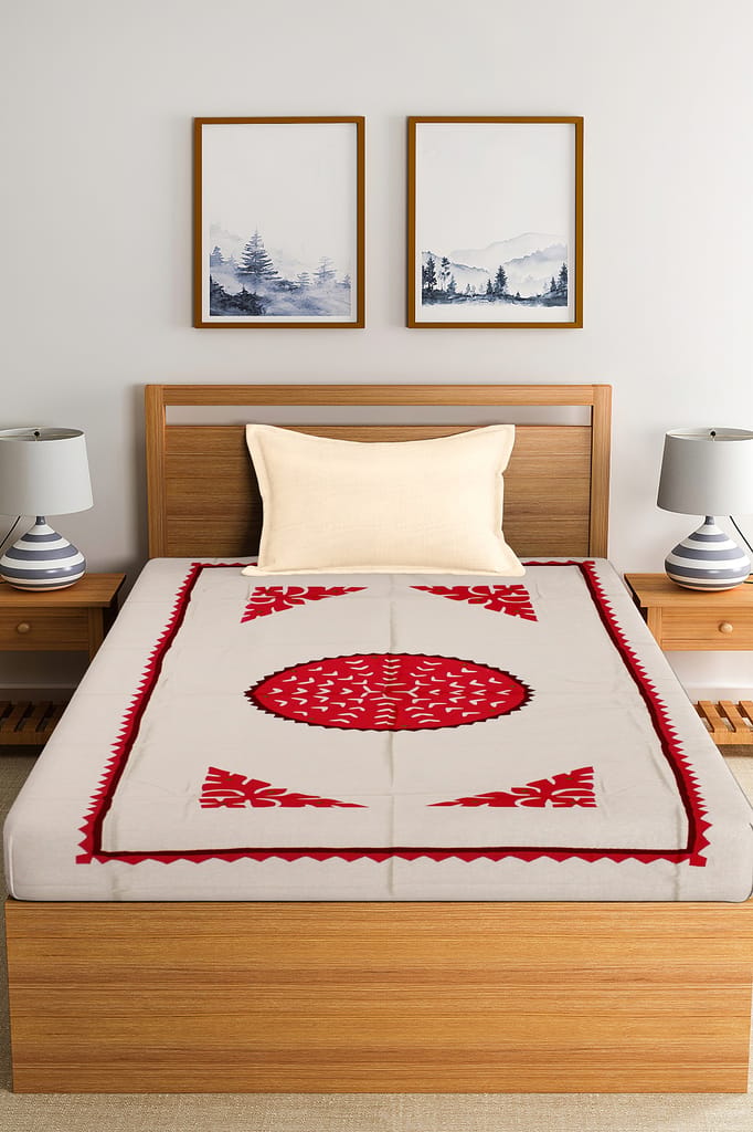 Garvi Gurjari (A Gujarat Govt Enterprise) Off-White Applique Work Single Bedcover (GGCAWSB08) view 2