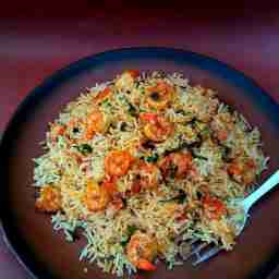 Gandhoraj prawn pulao