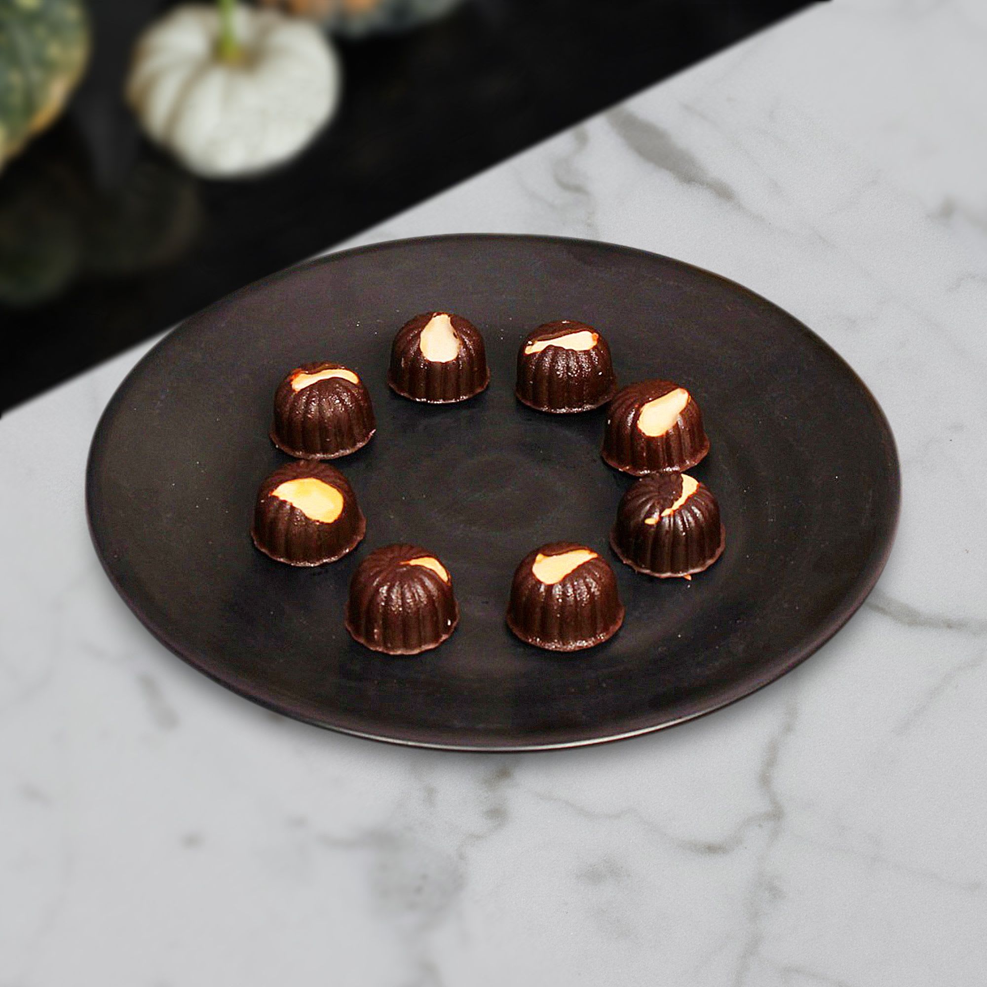 Dark Cransh Chocolate