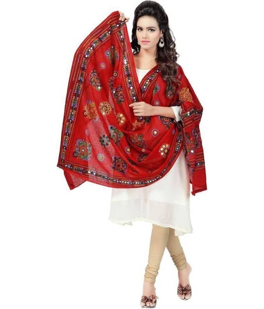 Apratim Maroon Cotton Aari Embroidered Dupatta view 2