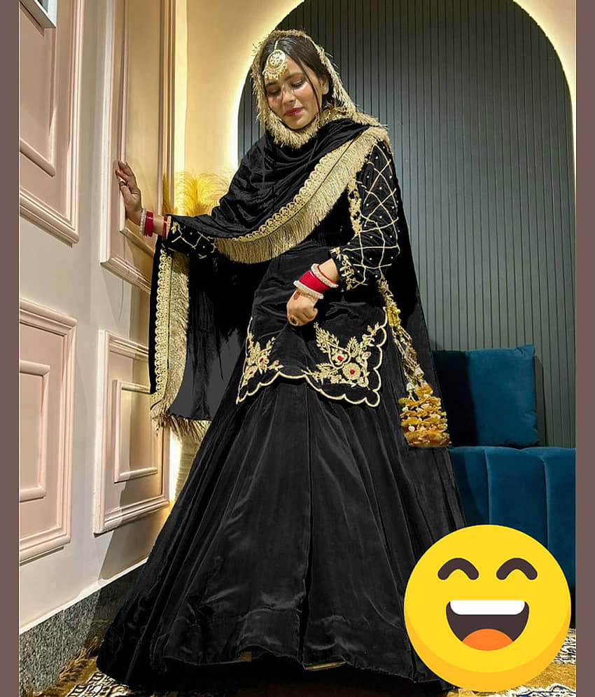 BHAGYASHRAY Women Silk Embroidered Straight Kurti With Sharara And Gharara ( Black )