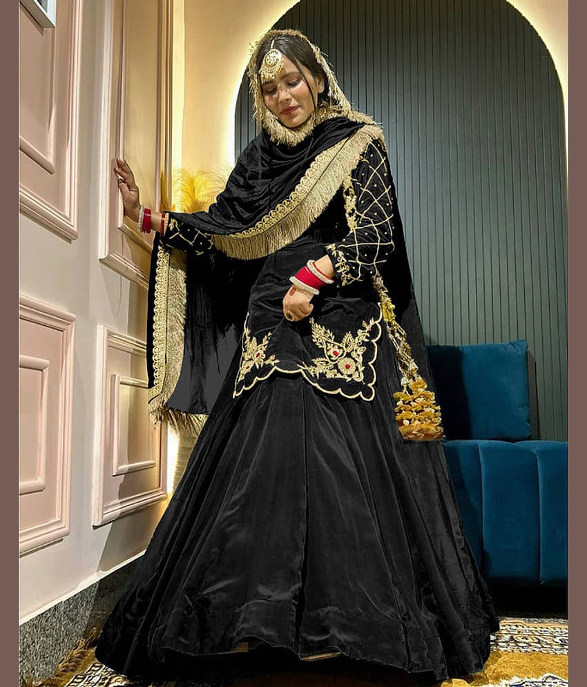 BHAGYASHRAY Women Silk Embroidered Straight Kurti With Sharara And Gharara ( Black ) view 2