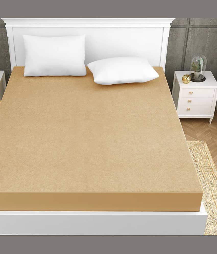Luxurious homes - Cotton Water Proof Double King Size Mattress Protector - 198 cm (78") x 183 cm (72") - Beige view 2