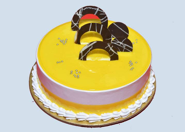 Eggless Mango Cake