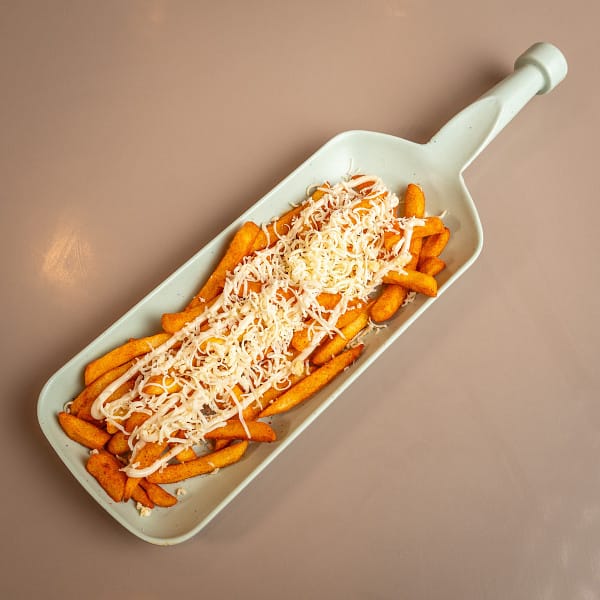 Cheesy peri peri french fries