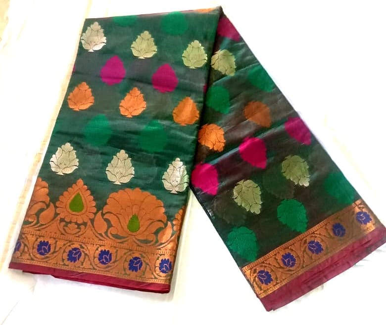 Green and Maroon Silk Saree With Blouse Piece view 2