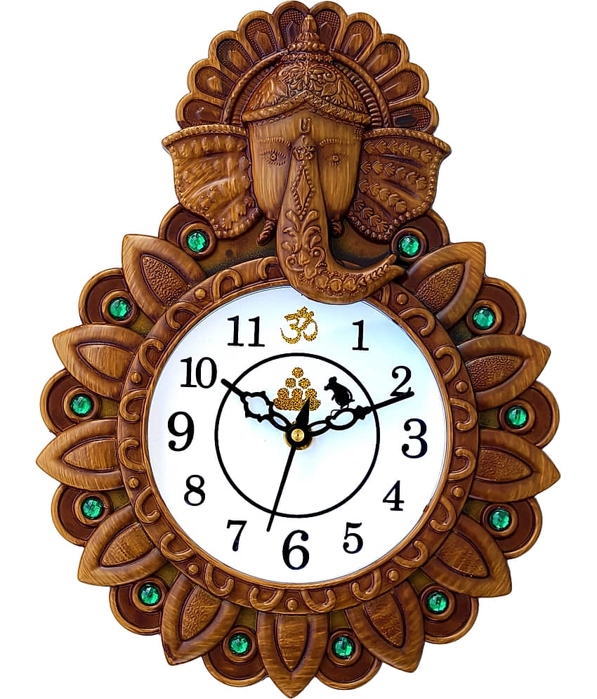 shivaira Assymetric Analog Wall Clock