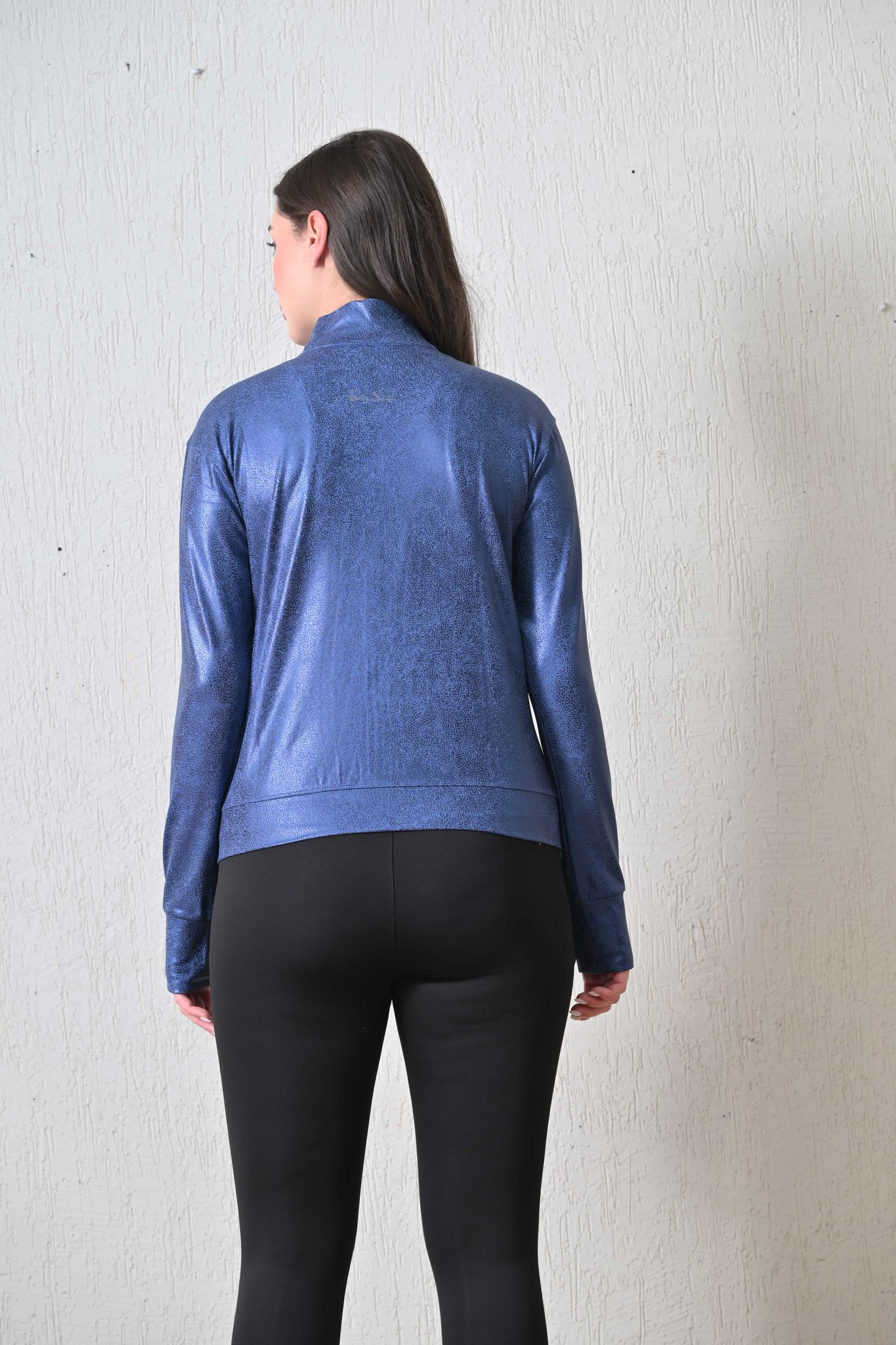 Body Smith Women Solid Full Sleeves Mesh Zipper view 2
