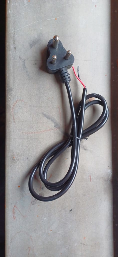 XBLAZE 3 PIN DC POWER CORD view 2