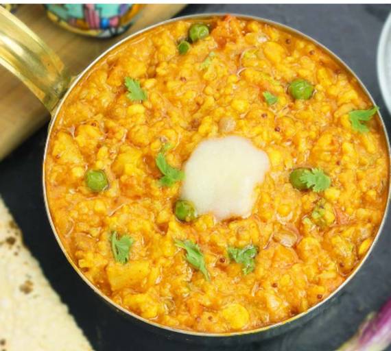 Mix Vegetables Khichdi Dahi