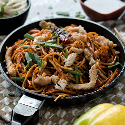 Schezwan Chicken Noodles