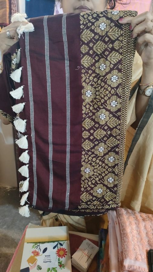 Cotton Saree with Gisa Work view 2