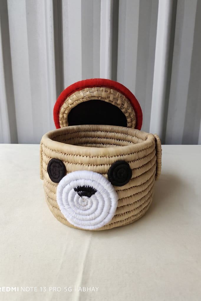Tiger Grass Designed Teddy Basket view 2