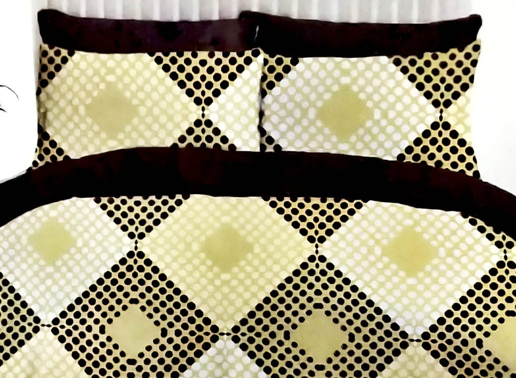 Omkar by R3 Inc. 250 TC Floral Print Heavy King Size Bed Sheet with Pillow Cover -Set of 3 Pcs (Polka Dot) view 2