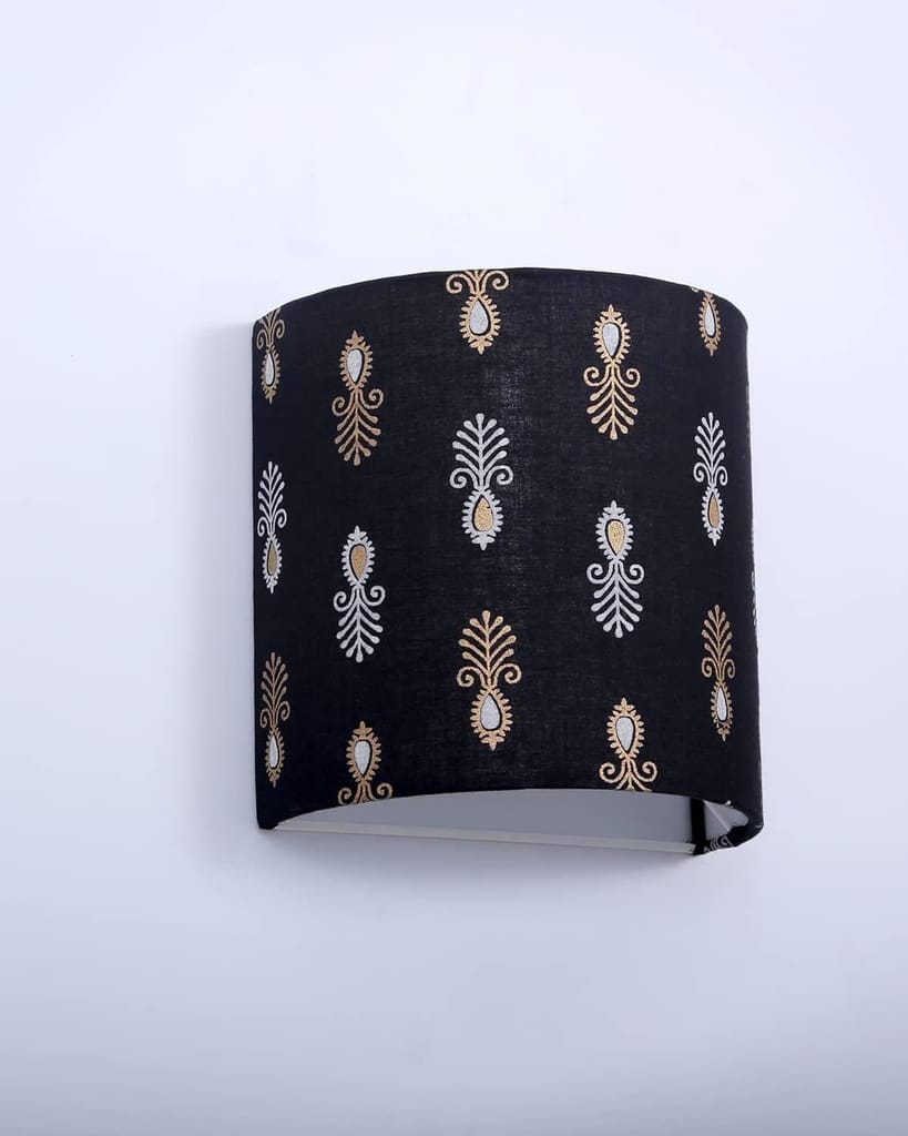 LIGHT ANGLE Wall Lamp With Shade view 2