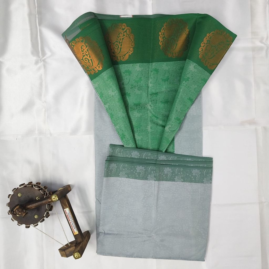 Poonthamil Saree with Blouse view 2
