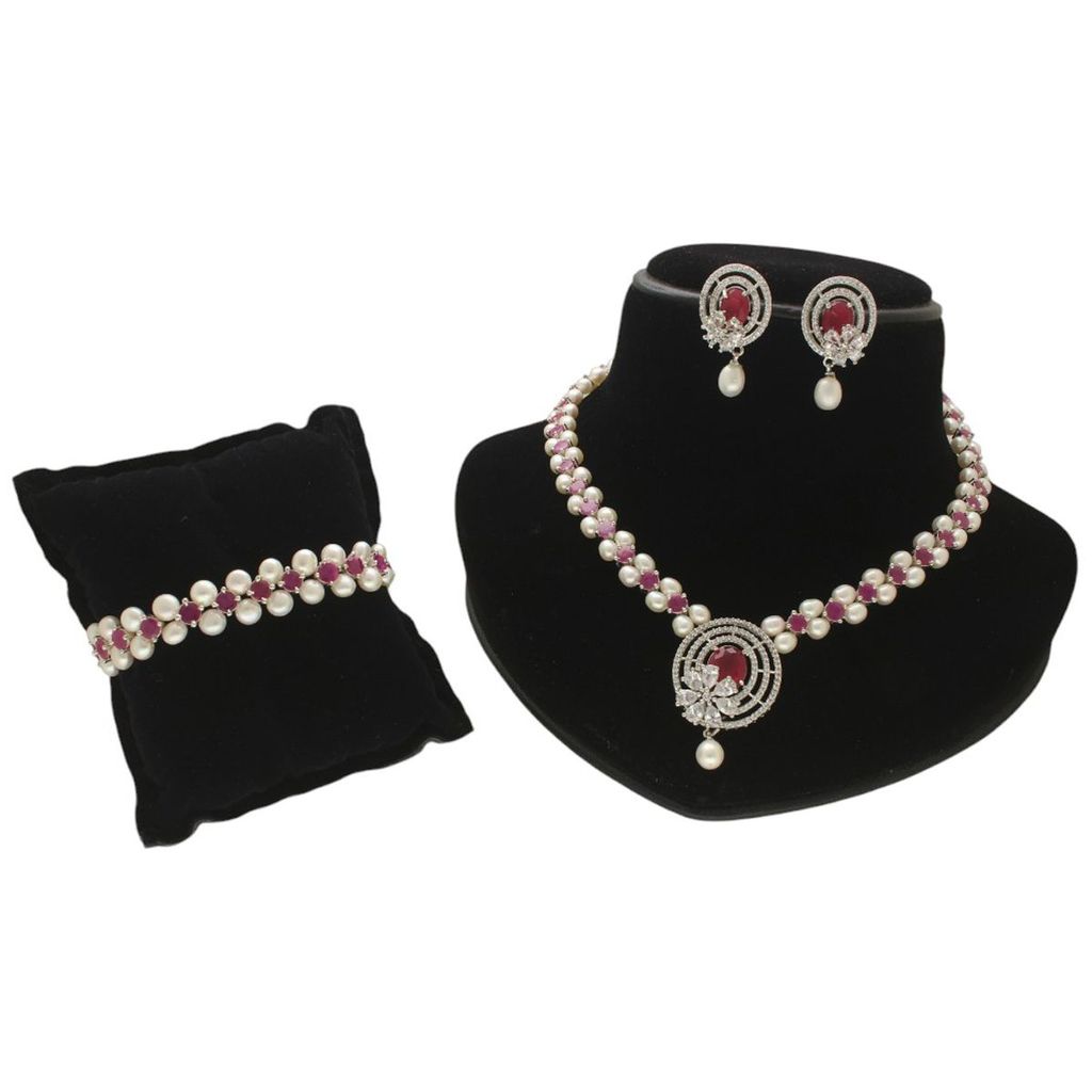 Cosmic Crest Pearl Necklace Set With Bracelet view 2