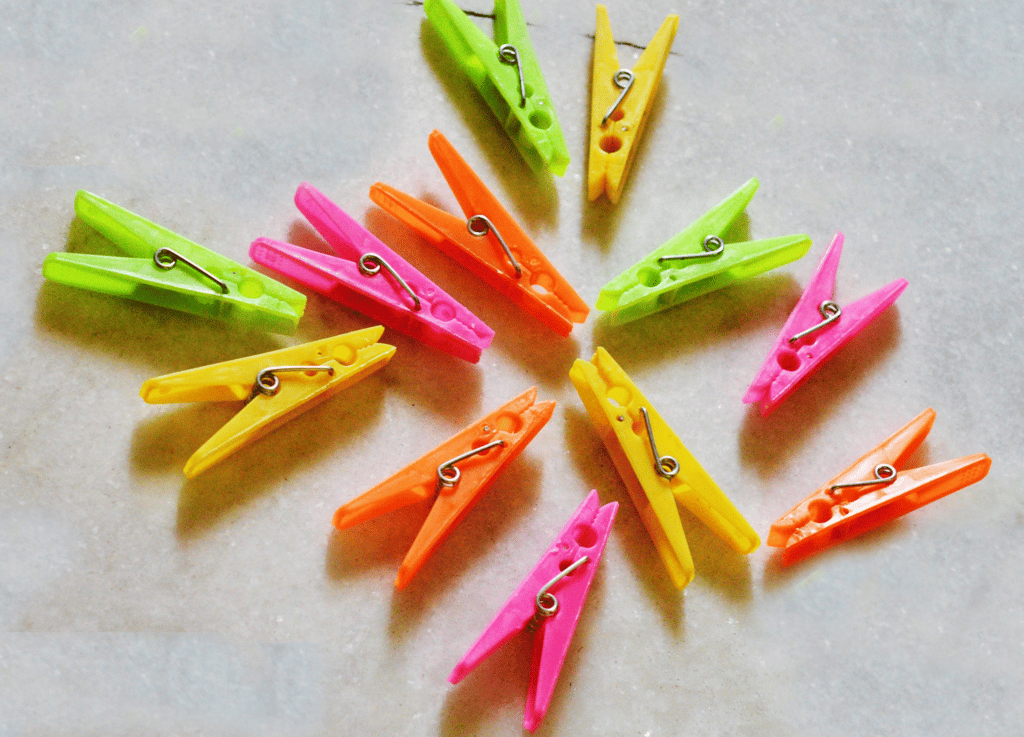 60pcs Metro Cloth Clip view 2
