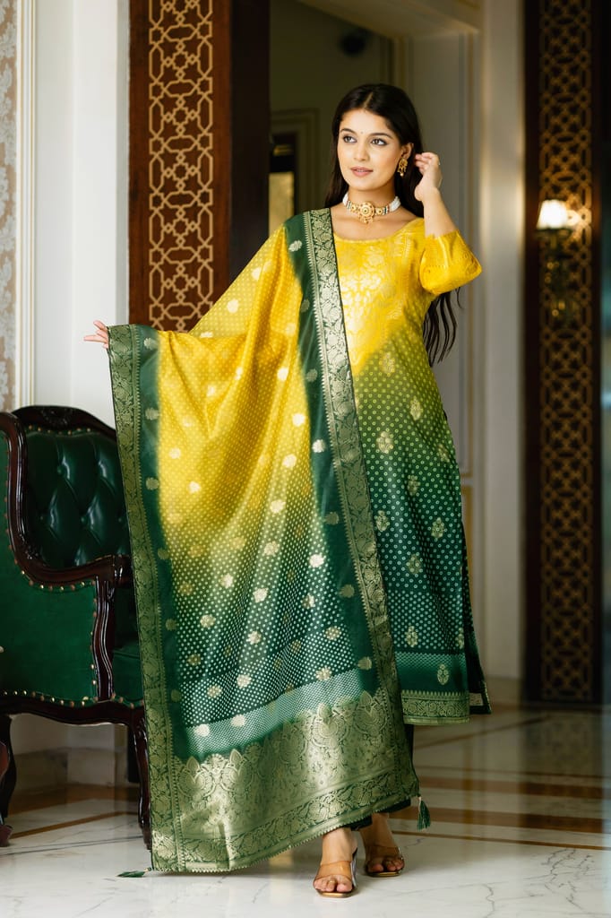 CHANDERI COTTON GREEN BANDHANI view 2