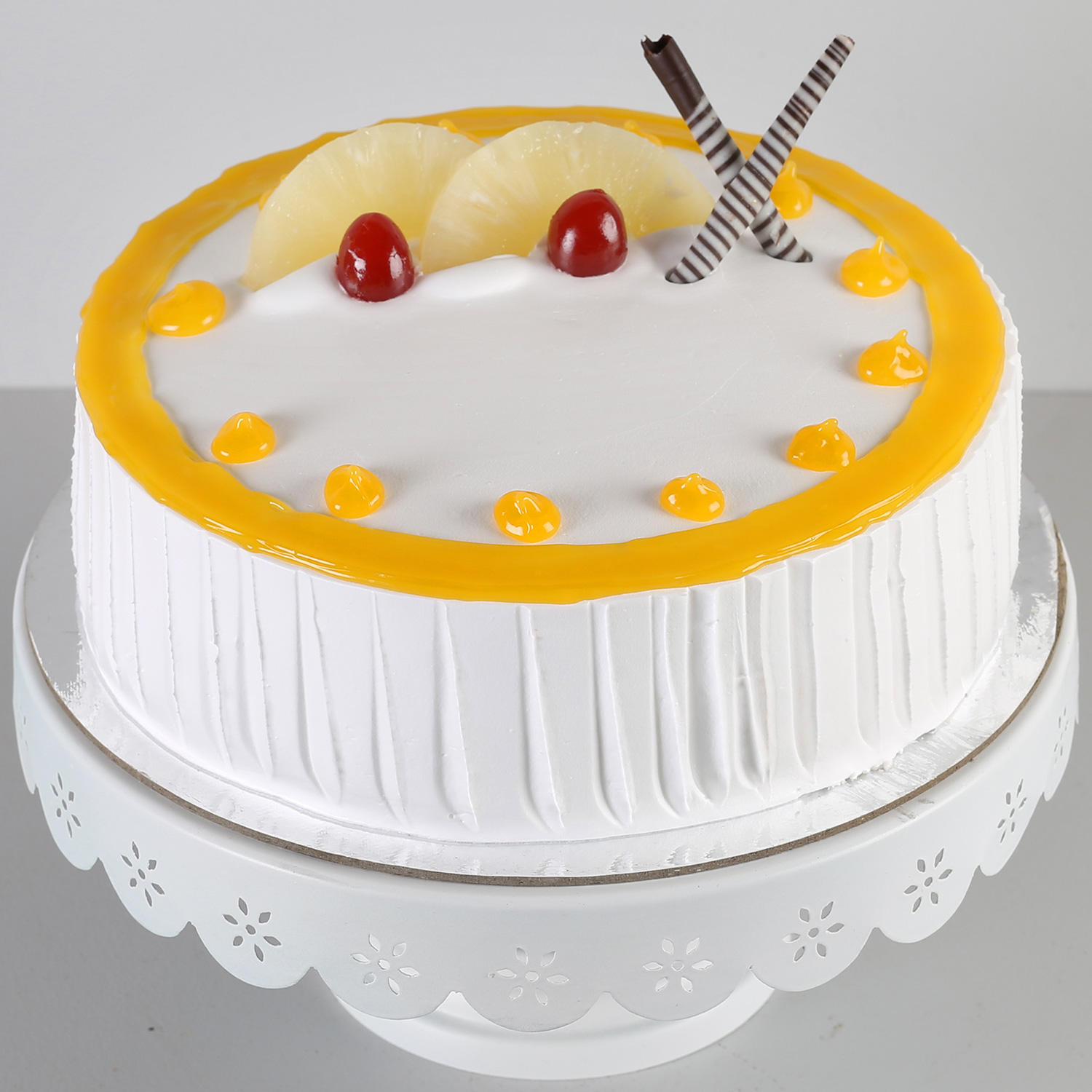 Delicious Pineapple Cake Half Kg view 2