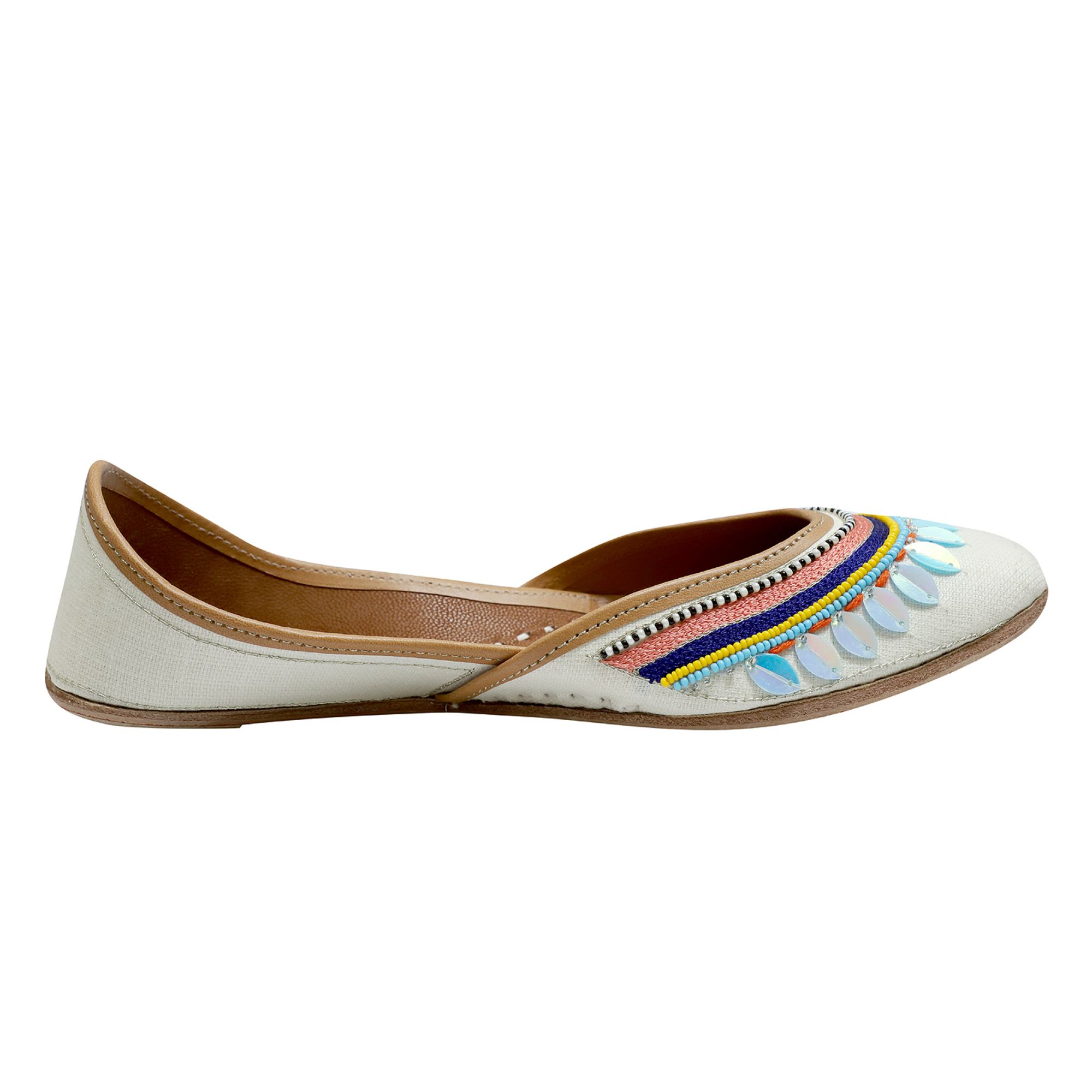 RSK ETHNIC WEAR, Lilac Color Embroidered Handmade Jutti for Women with Soft Leather and Double Cushion view 2