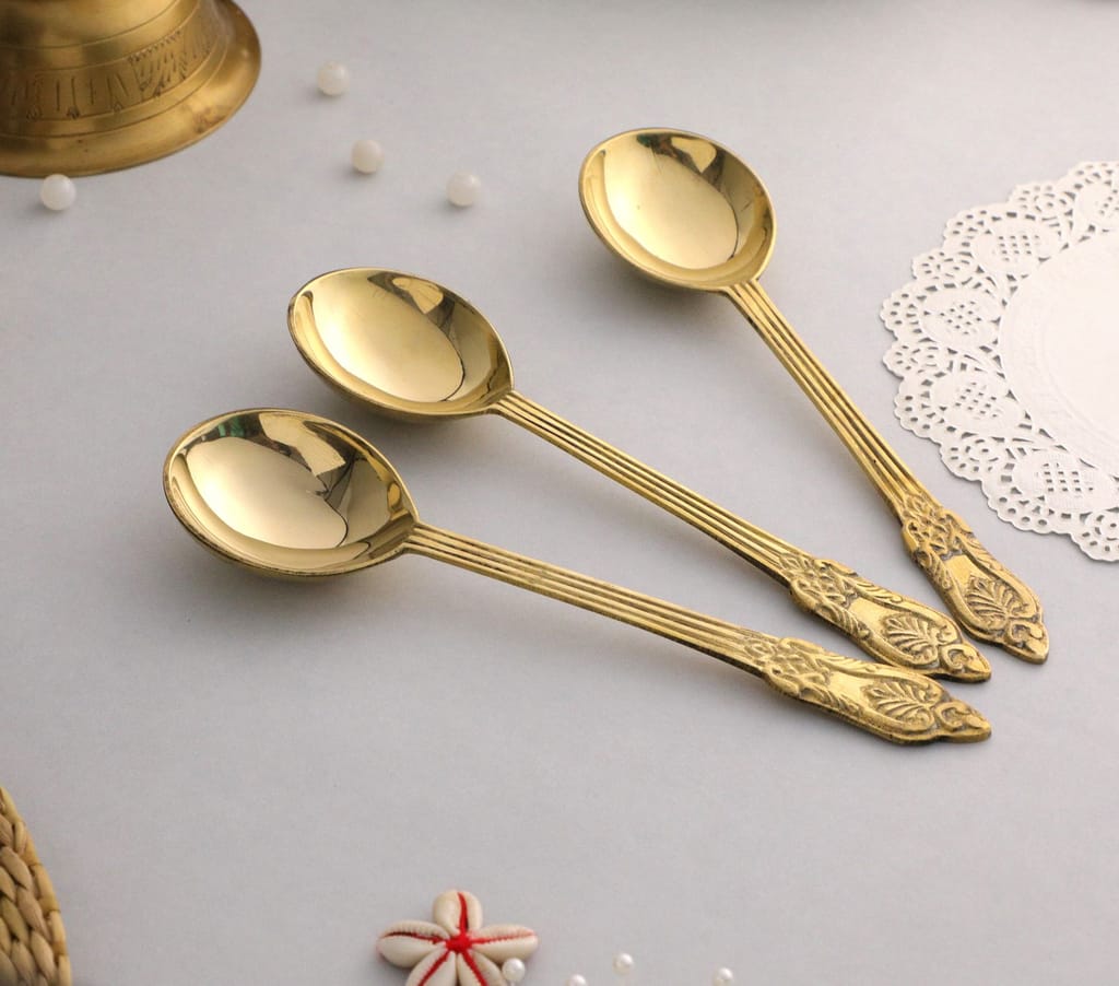 BulkySanta Brass Serving Spoons with Hand Crafted Etching Design (Size - 8.75" Weight - 100 Grams) Royal dinnerware Serving Spoons Set (Set of 3 pcs.) view 2