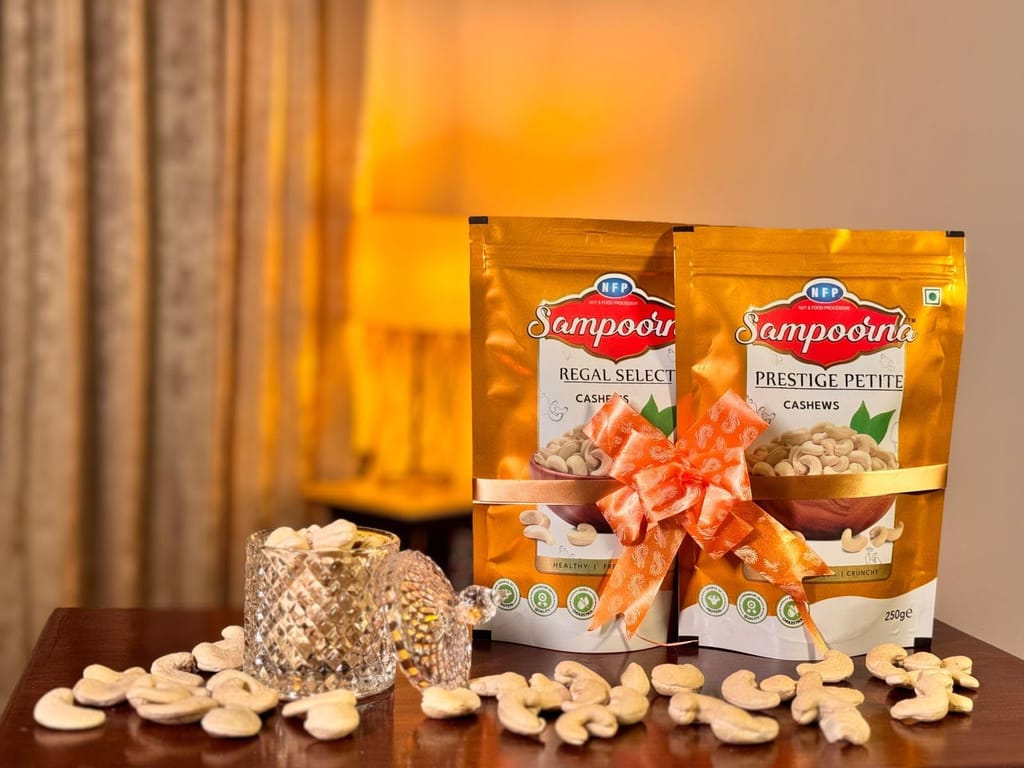 NFP SAMPOORNA Sampoorna Foods Regal & Prestige Organic Premium Cashew Nut(Kaju) Unsalted Gluten Free Dry Fruit Healthy Snack Cashews(2x250g) view 2