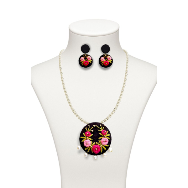 Handmade Black Jewellery Set