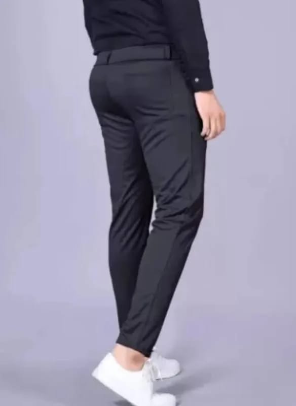 Solid Men Black Track Pants view 2