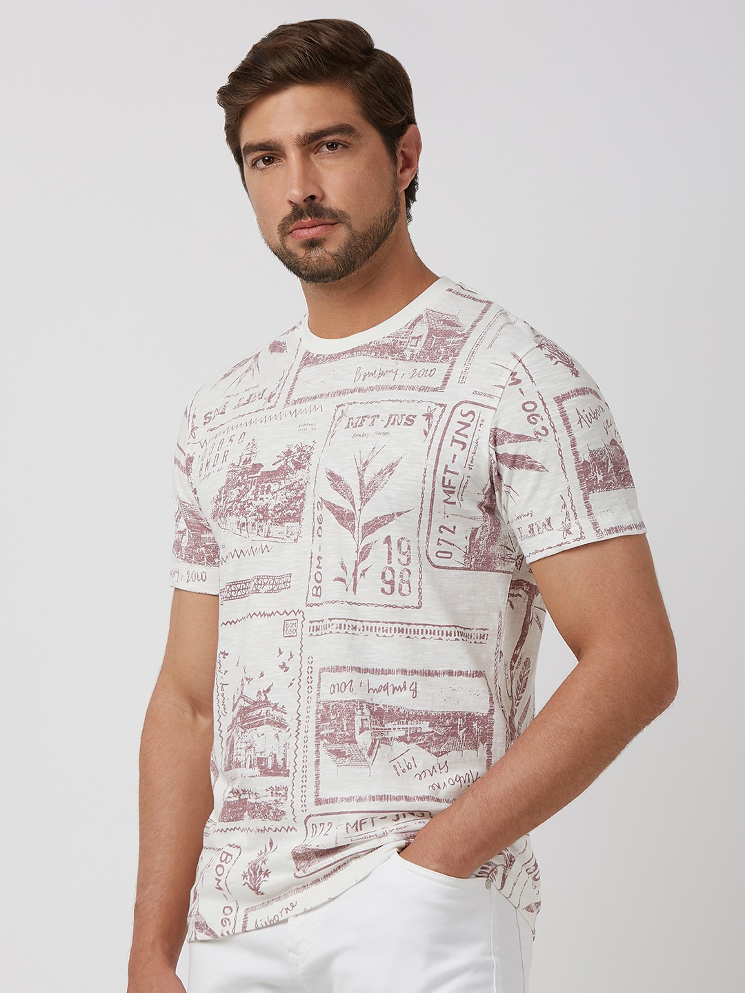 Off White Stamp Print Slim Fit T-Shirt view 2