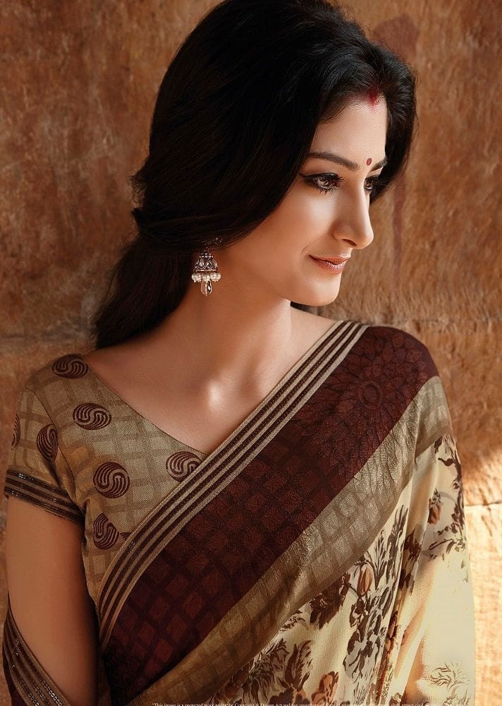 Multicolor Color Floral Print Georgette Saree With Attached Border And Blouse Piece view 2