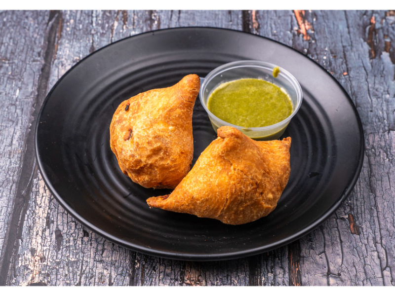 Aloo samosa (3 pcs)