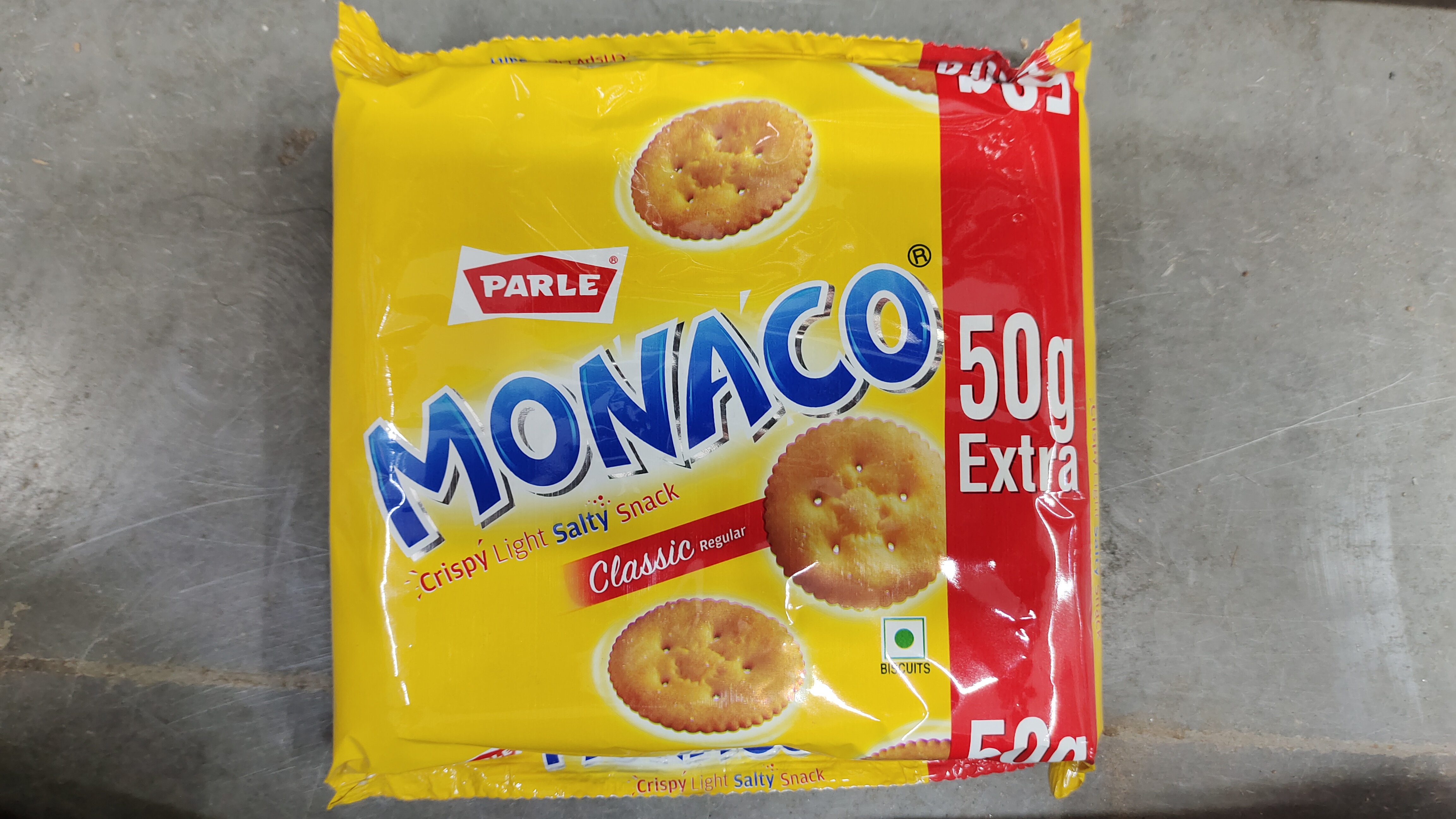 Monaco Classic regular salty snack