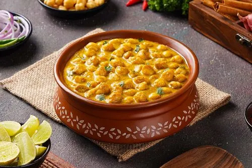 Chatpate Chole