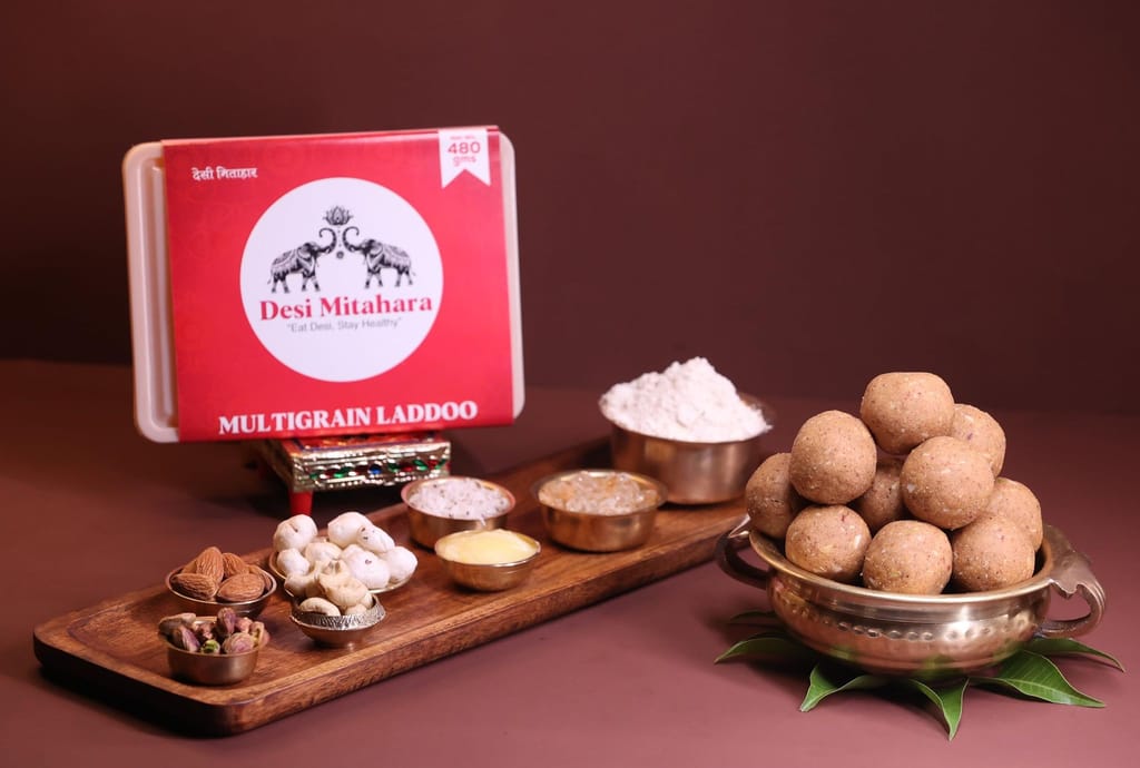 Desi Mitahara's Multigrain Ladoo - Made with Multigrain, Jaggery & Cow Ghee - Traditional Indian Sweet - Healthy, Nutritious Snack - 480g Pack - No Artificial Colours - Suitable for All Ages